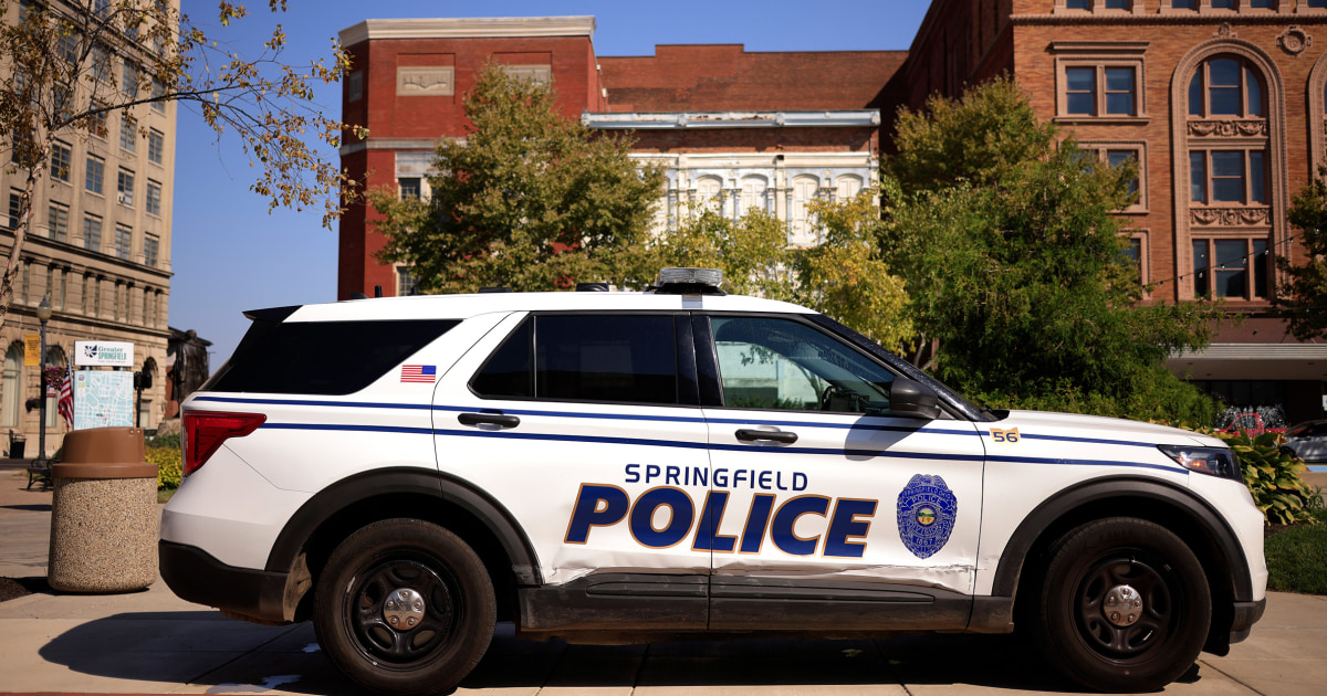 More than 30 bomb threats made in Springfield, Ohio, after false pets claims