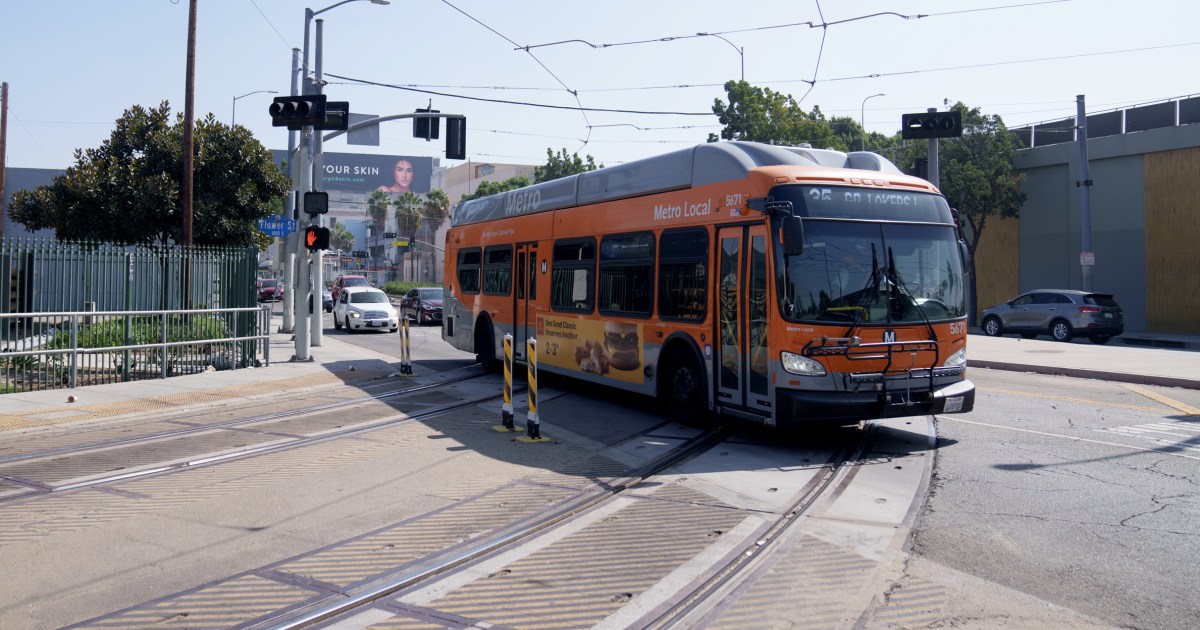 One shot dead in suspected bus hijacking in Los Angeles