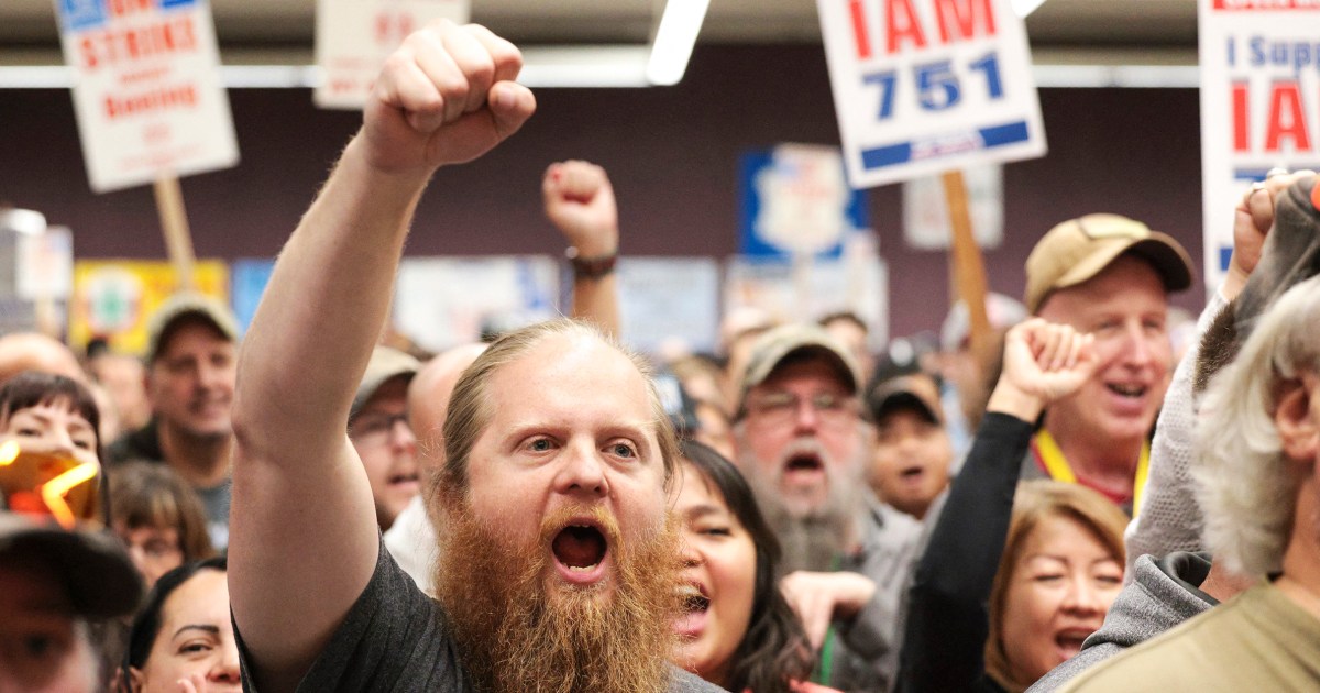 Boeing strike enters second month as workers rally in Seattle