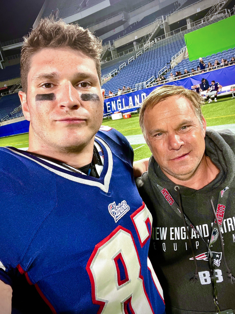 Laith Wallschleger as Rob Gronkowski and Norbert Leo Butz as Bill Belichick in FX’s "American Sports Story: Aaron Hernandez."