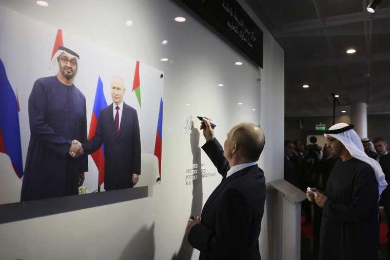 Putin UAE Moscow