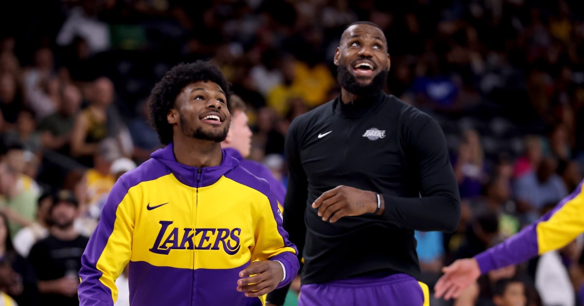 LeBron James, son Bronny play together for the first time in a preseason game