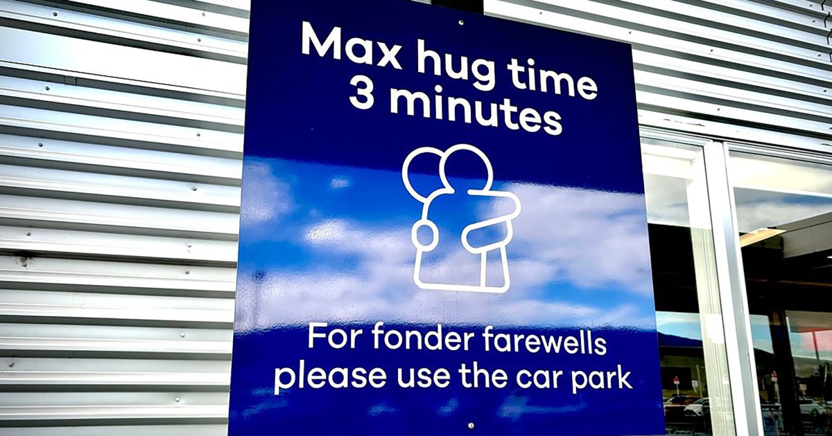 New Zealand airport 3-minute limit on goodbye hugs