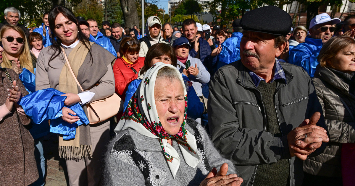 Putin pressures Georgia, Moldova to turn away from the West