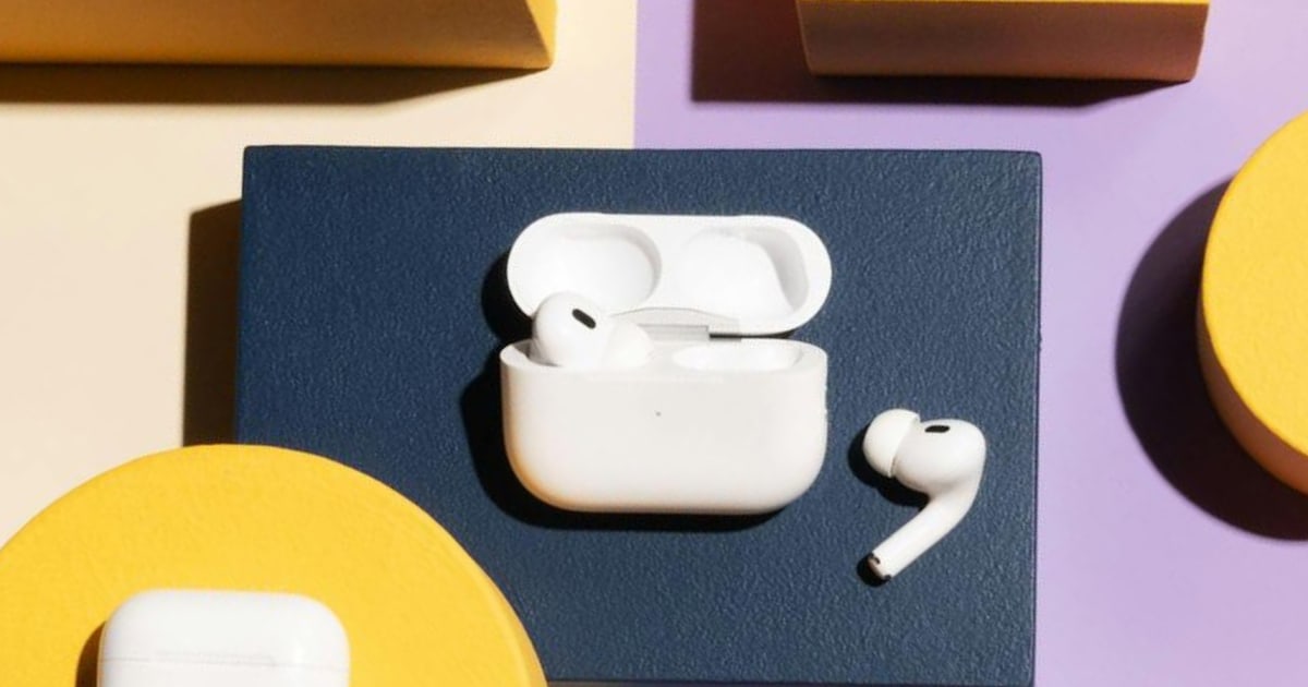 Apple AirPods Pro 2 Are Over 35% Off Right Now at Amazon